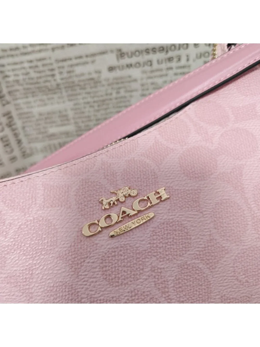 🥳🥳COACH Teri Shoulder Bag In Signature Canvas Pink nice - Picture 3 of 11